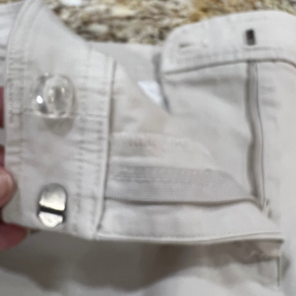 PRICE DROP!!  Talbots  Skirt with CARGO POCKETS Tan 12P - Gently LOVED - EUC - Picture 7 of 12